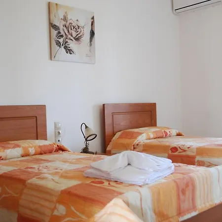 Angelika Two-storey House With Pool For 7 *