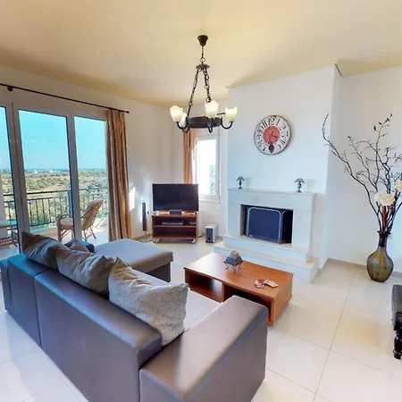 Angelika Two-storey House With Pool For 7 Villa